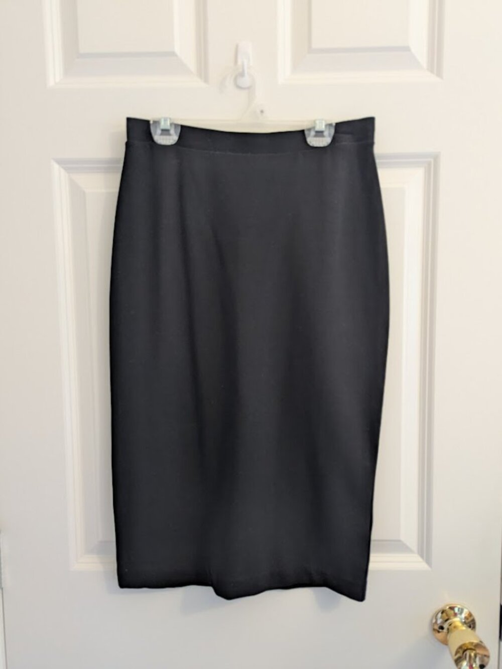 HM black high-waisted midi pencil skirt